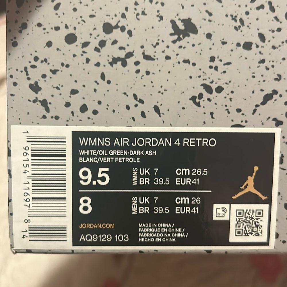 Jordan 4 Seafoam